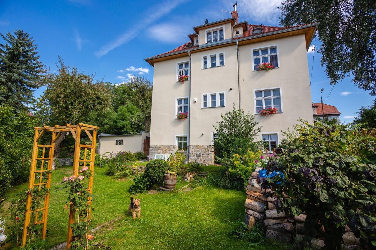 Appartement Dom Pod Rybia Skala à Jelenia Góra Extérieur photo
